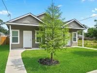 Brand new modern cozy enclave in Conroe awaits you. Hotels near Hangar 9 Wake Park