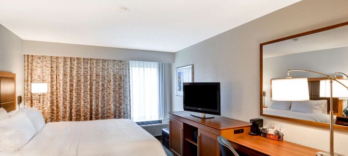 Hampton Inn Memphis-Poplar Hotel di Memphis