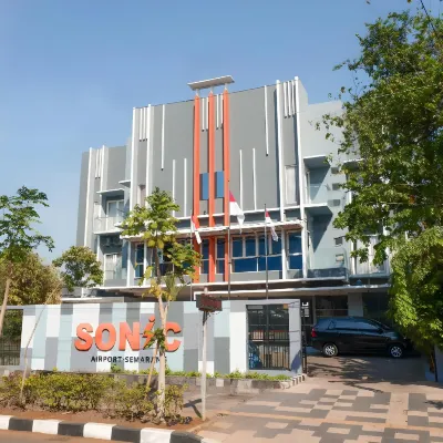 Hotel Sonic Airport Semarang Hotels near Cagar Budaya MIN GROUP (Rafi Mintardi S.H.,S.E.,M.H.,M.M.)