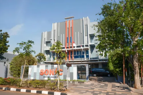 Hotel Sonic Airport Semarang