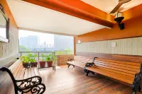 House of Comfort , New Delhi - Premium Stay with Kitchen Access  호텔