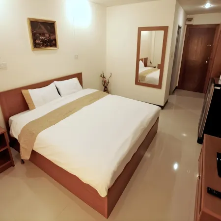 Rafael Hotel and Mansion Bangkok