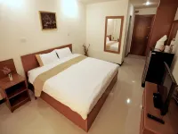 Rafael Hotel and Mansion Bangkok Hotels in Bang Phli