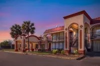 HomeTowne Studios by Red Roof Montgomery - Midtown - Wifi