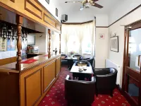 Maluth Lodge