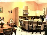 Apollo Beach Retreat Pet-Friendly 3Br w/ Private Heated Pool, Preserve & Beaches Hotels in Apollo Beach