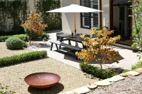 Adelaide Hills luxury cottage with sauna and heated pool 20 mins from Adelaide