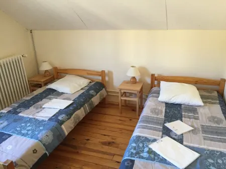 Gîte "le Grand Ferrand" Отели в г. Сент-Этьен-ан-Деволюи