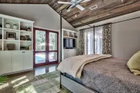 Next to Seaside! Luxury Finishes. Small Dogs Allowed. Heated Pool. Bikes. Beach! - 4-Star