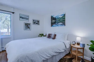 Prime Peak 8 Condo, Minutes to Mountain & Main St.