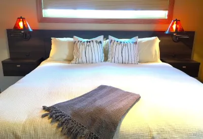 Midwest Modern House Hotels near Runnings