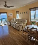 Beautiful and Private Oceanfront Condo
