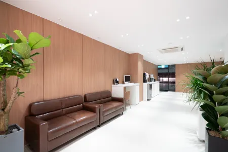 Gwangju Edition Hotel Gwangcheon Branch (Formerly Urban Life Hotel) Отели рядом с достопримечательностью «Национальный университет Чоннам»