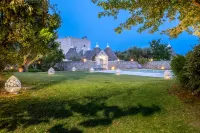 Romantic Trullo in Ancient Farm with Pool and Tennis Court