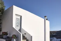 Cinco Suites Hotels in Kythnos