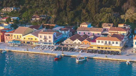 Arethousa Hotel Отели в г. Пиргос