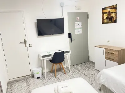 호텔 아르간다 라 포베다역 주변 호텔