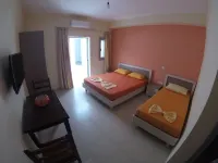 Riviera Rooms - balcony