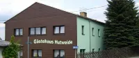 Gästehaus Hutweide Hotels in Зематаль