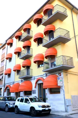 อัลแบร์โก กานติอานี โรงแรมใน