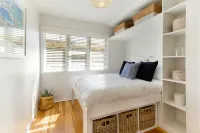 Eight on Church Waiheke Accommodation Hotel a Oneroa