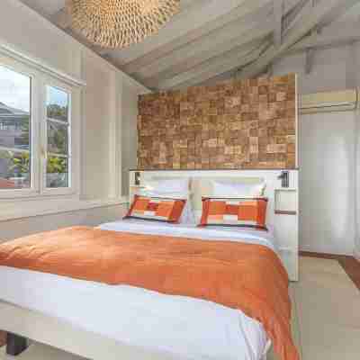 La Suite Villa Rooms