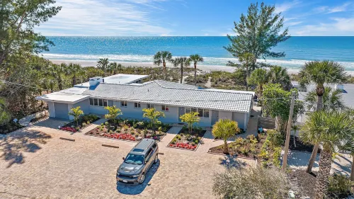 Las Hermanas 1 Hotels in Longboat Key