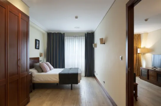Santiago Apartments Bilbao Hotels in Uribarri