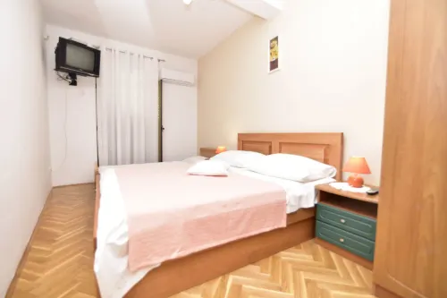 Rooms Tom