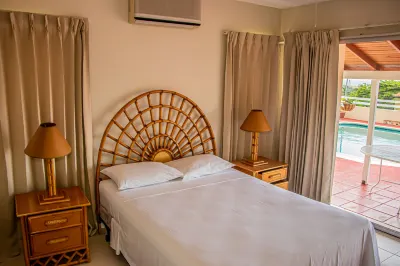 The Whytehouse Villa Hotel a 