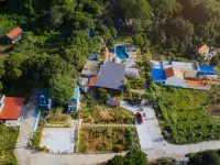 Green Homestay Hotels in Cat Hai