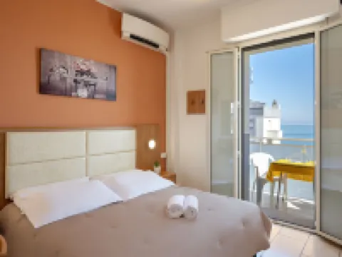 Amadei Hotel Figaro & Apartments Hotels in Pesaro