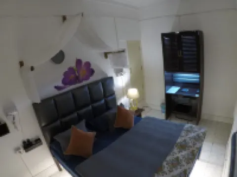 Kakaku the Guest House Hotels near BASARA TEMPLE