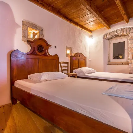 Rustic Holiday Home with Private Pool in the Center of Medulin Near the Beach