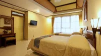 Sindang Reret Cikole Hotels in Lembang