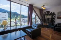 Villas Pine and Birch Hotels in Poiana Brașov