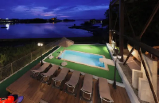 水晶別墅海之街