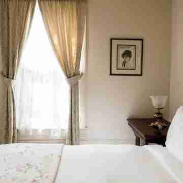 The Bishop Hotel Rooms