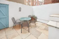 Host & Stay | Austen House