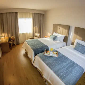 Dazzler by Wyndham Asuncion