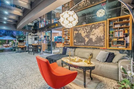 BMK Apart Otel Отели рядом с достопримечательностью «Ворота Адриана»