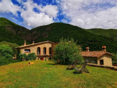 Mas Els Terrats Hotels near Restaurant Santuari del Far