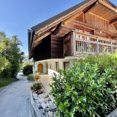 Aparthotel Gaja Hotels near Mala Osojnica