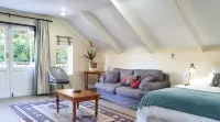 Laurel Cottage