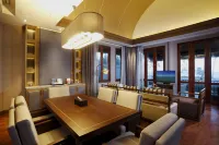 Graceland Khaolak Beach Resort