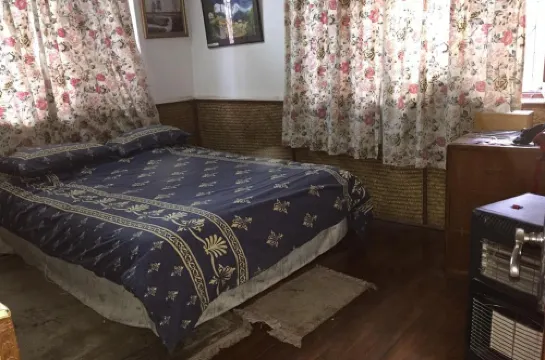 普拉米家庭旅館