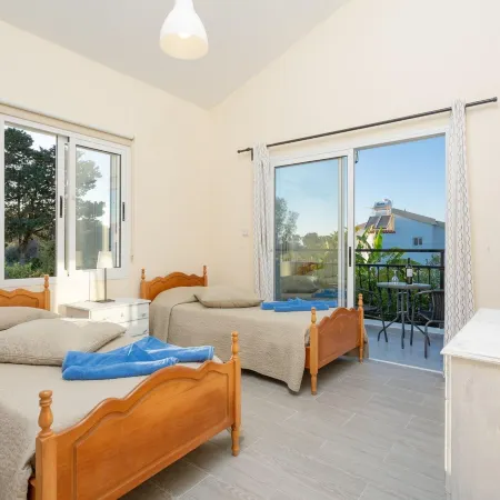 Sun Beach Villa Tria Large Private Pool Walk to Beach A C Wifi Car Not Required - 2282