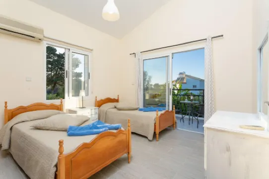 ซัน บีช วิลล่า ทริอา สระว่ายน้ำส่วนตัวขนาดใหญ่ ใกล้ชายหาด แอร์ ไวไฟ ไม่จำเป็นต้องมีรถ - 2282