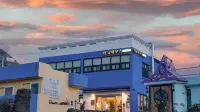 Jeju Tunanghouse Pension Отели рядом с достопримечательностью «Волжёнри- Бич»