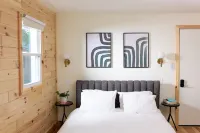 The Rex Hotels in Palmyra Township